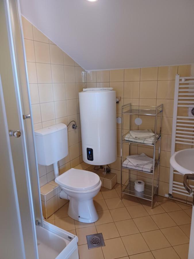 Apartman Alen Podhum Bagian luar foto